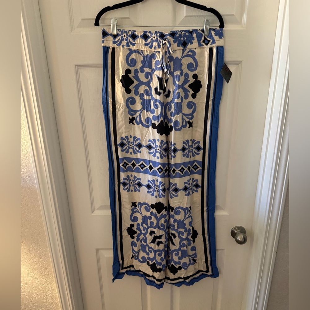 Wide Leg Printed Palazzo Pants in Blue & Cream
